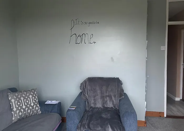 Carratraw Apartment *