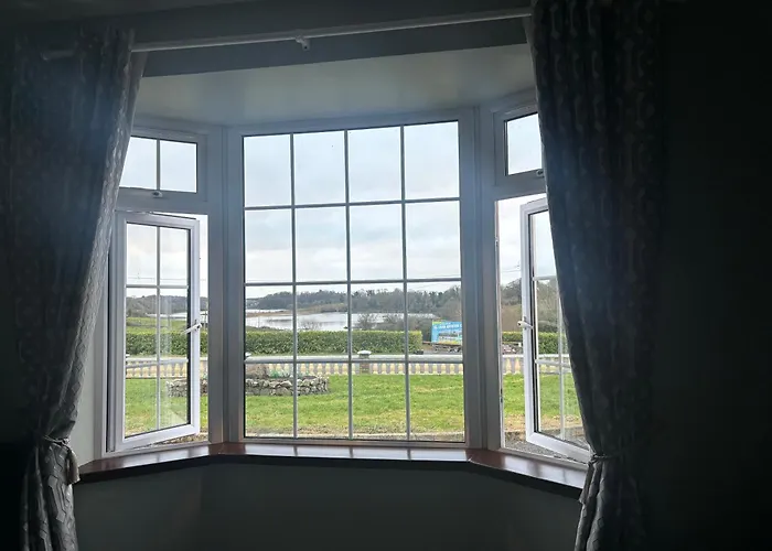 Carratraw Apartment *